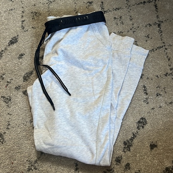 VS sport jogger sweats - Picture 2 of 5